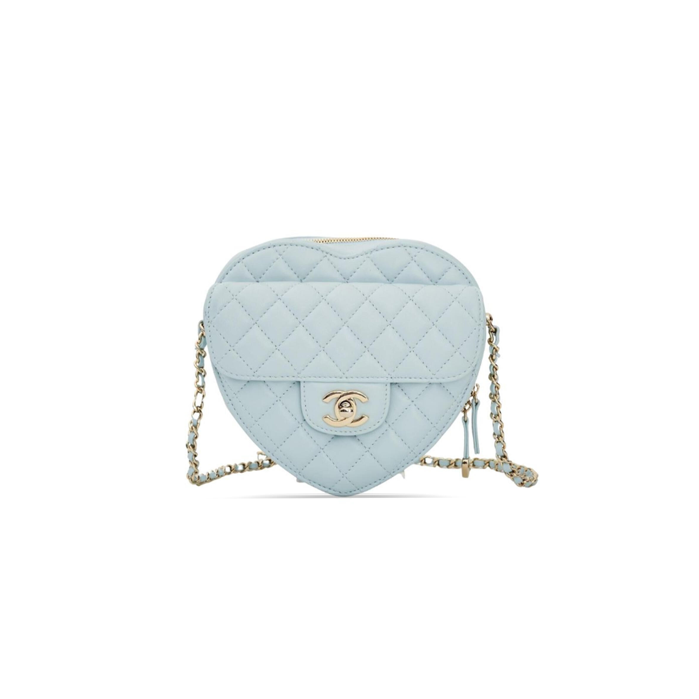 CHANEL HEART BAG LAMBSKIN IN SILVER BLUE AS3191(19*18*5.5cm)